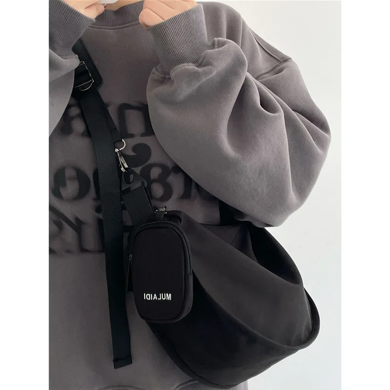 Canvas Large Capacity Bag for Women's Leisure and Simple 2024 Spring/Summer New Fashion Commuting Crossbody Bag