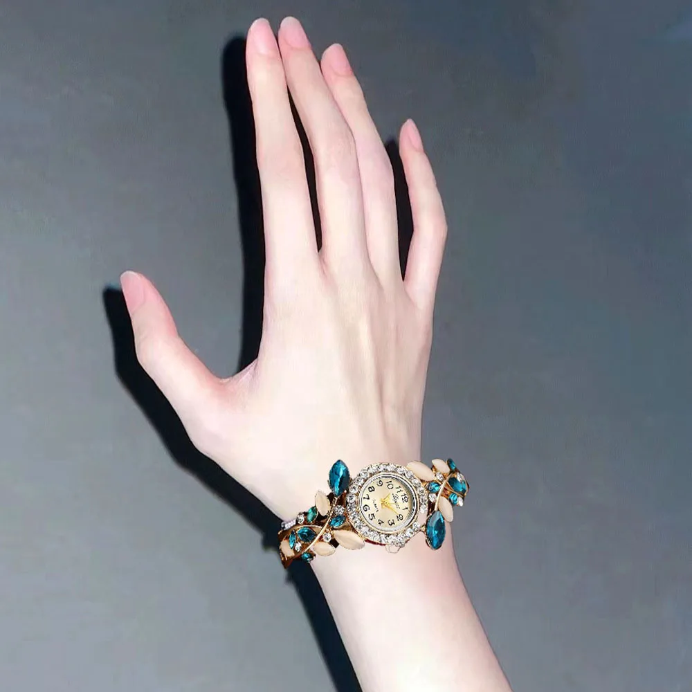 

Women Fashion Rhinestone Bracelet Dress Elegant Wrist Watches Elegant Female Clock Gifts Luxury Watch For Women Fashion &Casual