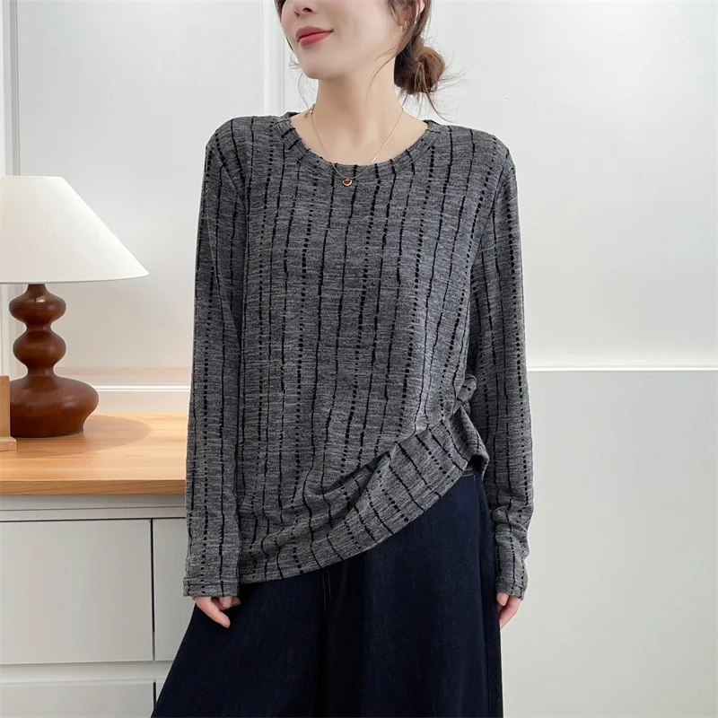 XXXXL Fashion Plus Size Women's T-Shirt 2025 Autumn New Round Neck Jacquard Stripe Long Sleeved Base Top 8068