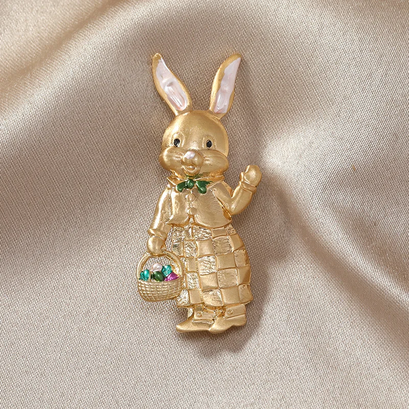 Cat Metal Brooches Kitty Dagger Scissors Book Badges Hat Bag