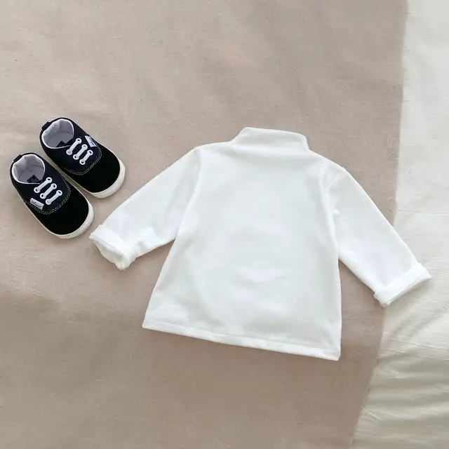 추운 계절을 맞이하는 촉촉하고 따뜻한 아이 의류