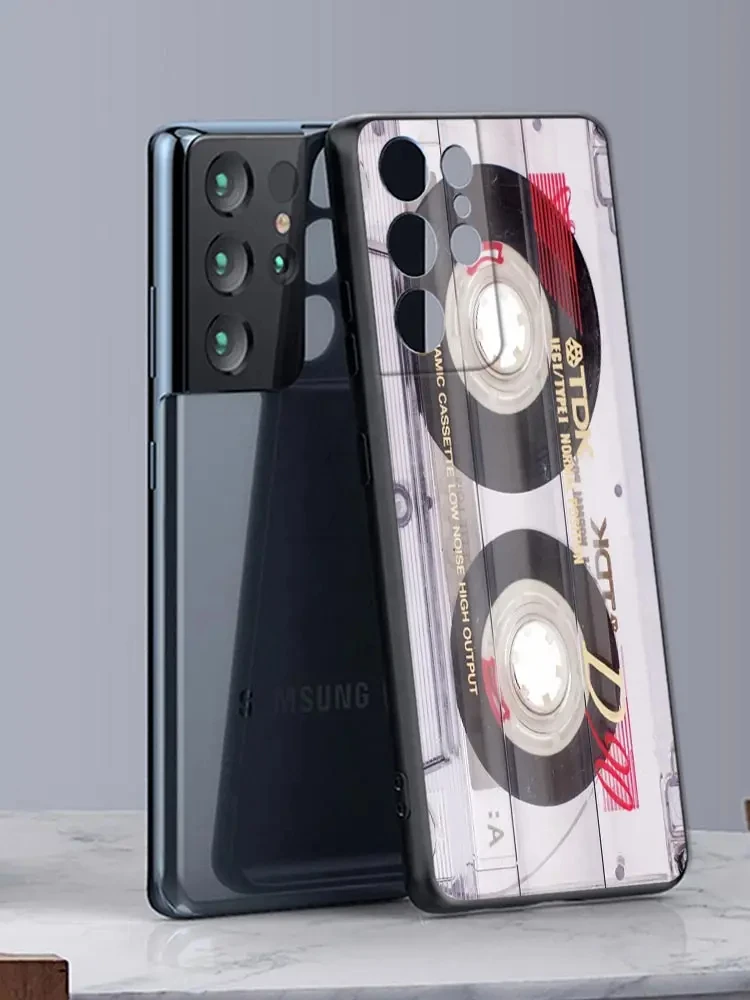 Vintage Magnetic Radio Tape Cassette Design Phone Case Cover