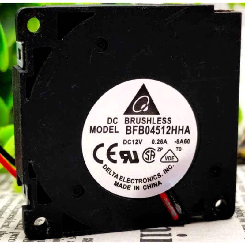 

Новый вентилятор охлаждения ЦП для Delta BFB04512HHA 12 В 4,5 а см вентилятор охлаждения с выдувкой турбины 45*45*10 мм