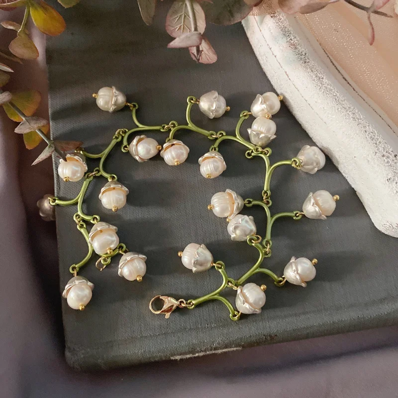 Mori lily of the valley Baroque fresh water pearl bracelet palace cool wind light luxury simple Bracelet accessories pearl bracelet