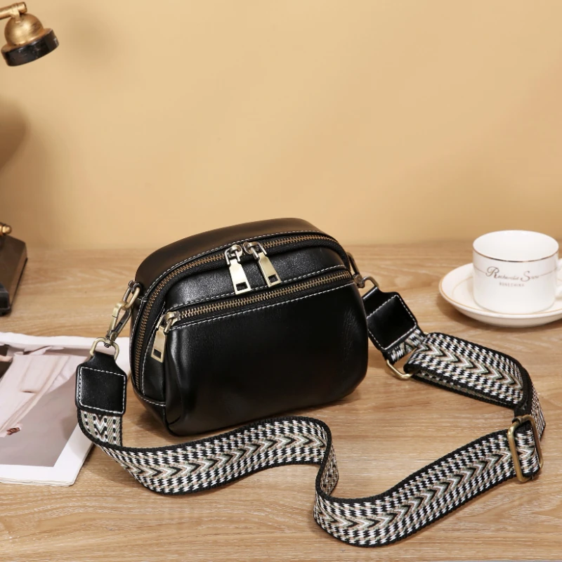 Top Layer Cowhide Shoulder Bag Fashion Genuine Leather Small Round Bag Daily Women's Bags Genuine Leather Crossbody Bag