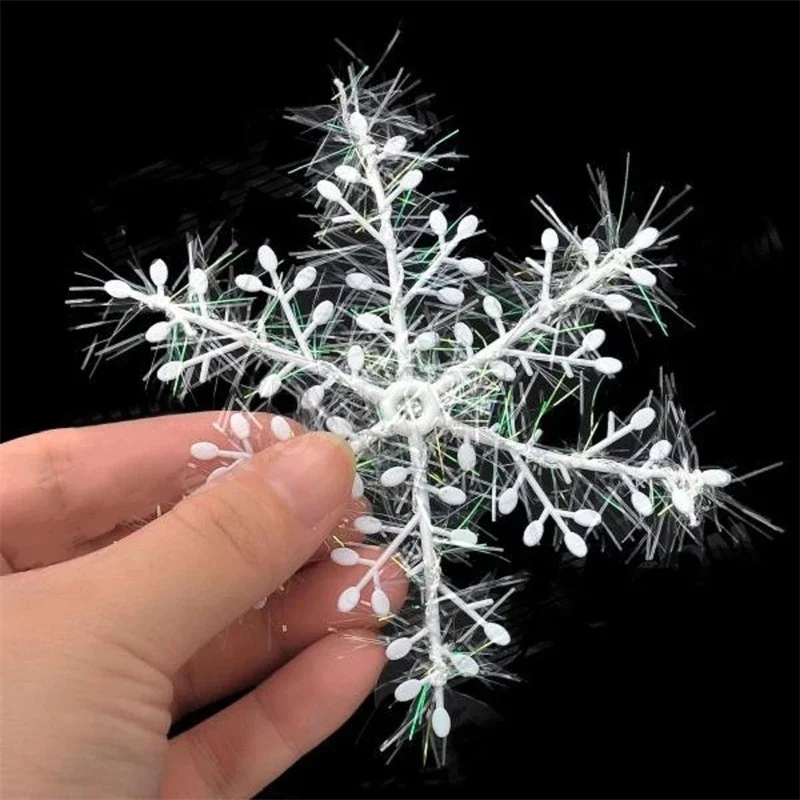30 Pieces Festive Snowflake Ornaments Christmas Tree and Wedding Decorations Home Holiday Decoration Christmas Ornaments Winter Snow Decoration