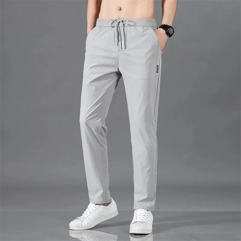 봄과 여름을 스타일리시하게 바꿔주는 Spring Summer Waist Drawing