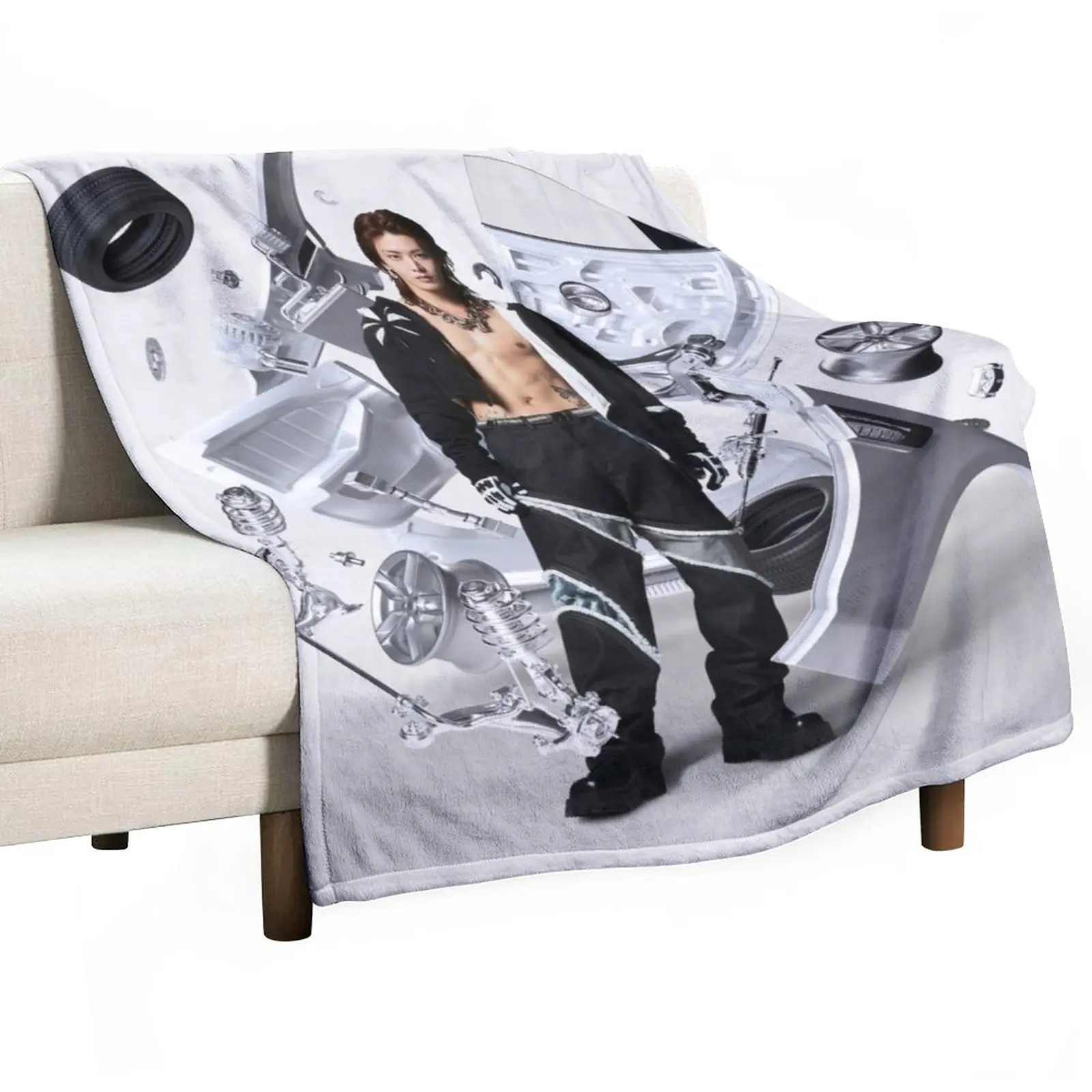 

Yuta - 2Baddies Throw Blanket Luxury Brand Personalized Gift Blankets
