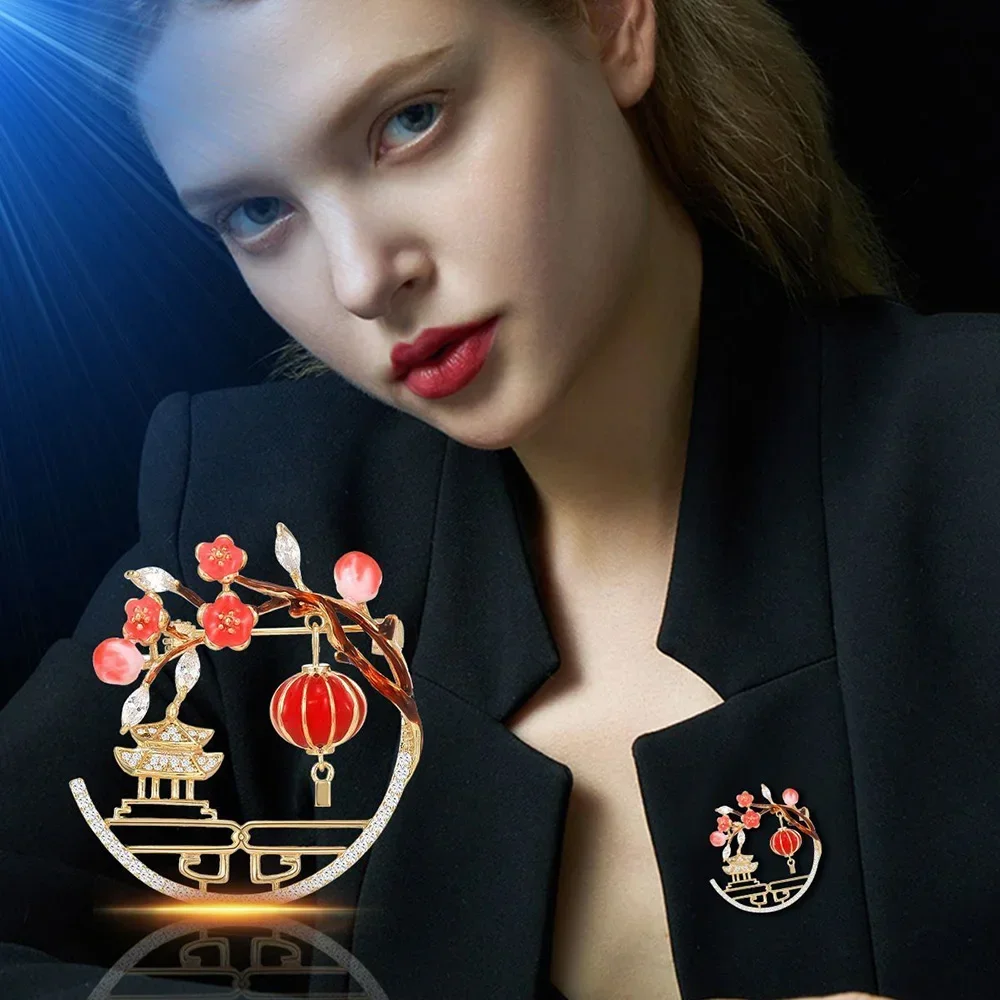 

Creative Chinese-style New Year Red Lantern Brooch Luxury Gold-plated Inlaid Zircon Suit clothing Corsage Accessories jewelry