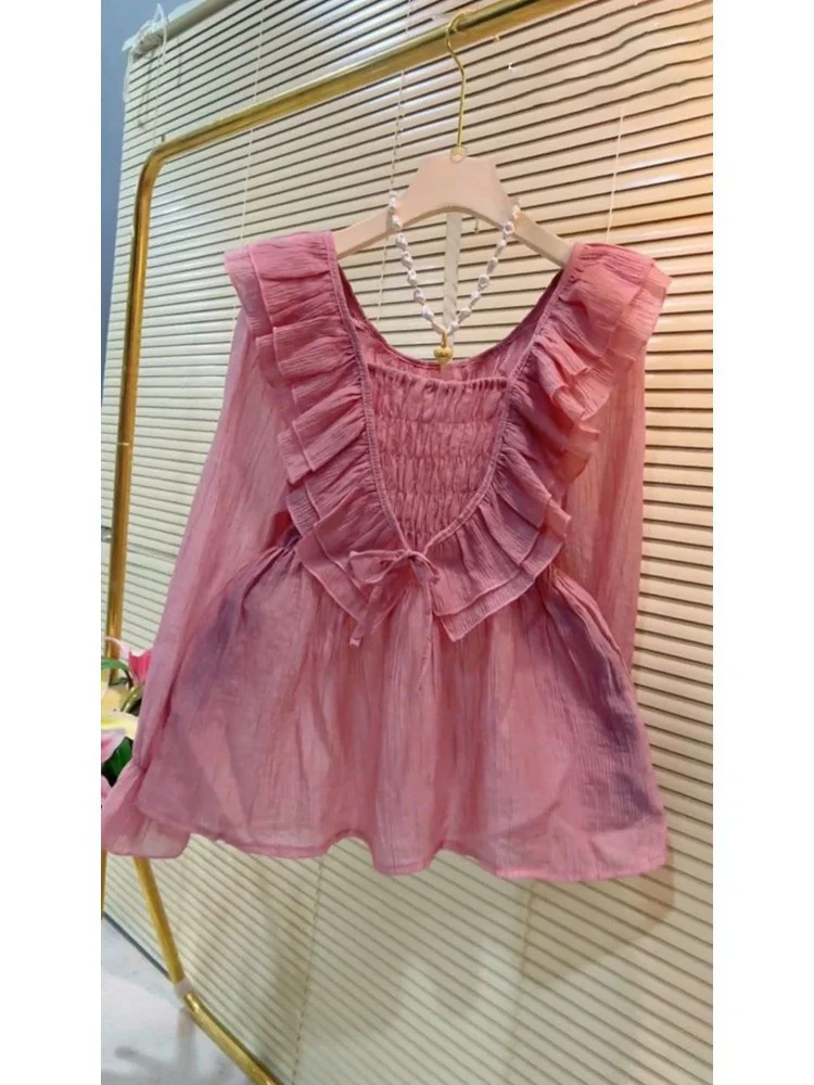 

2023 French Sweet and Unique Waist Wrapped Shirt Premium Design Sense Small Pink Ruffled Bubble Sleeve Shirt Women Summer