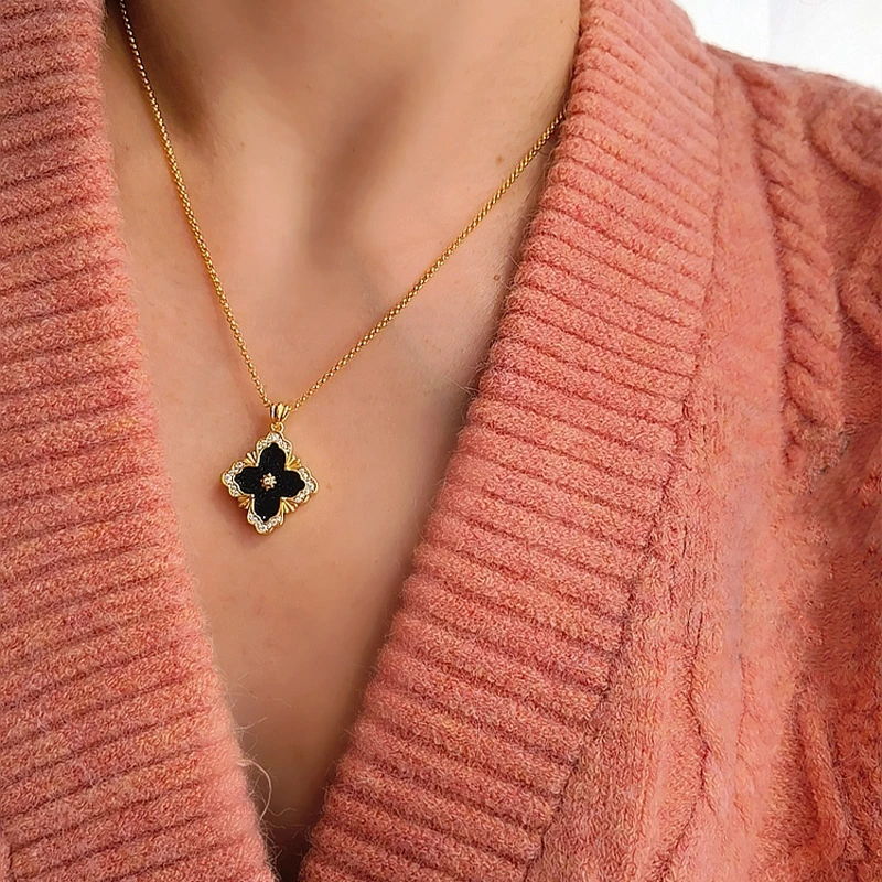 GD Fashion Jewelry Classic Trendy Crystal Red Black White Shell Four ...