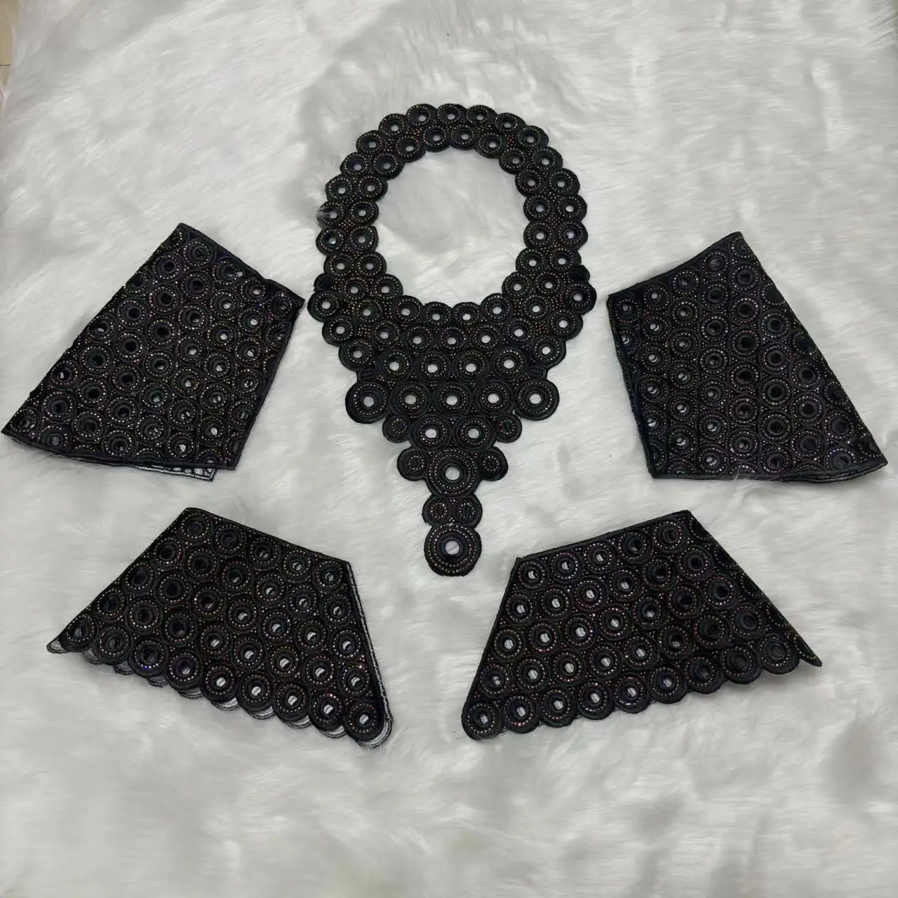 

Factory Price High Quality Lace Jabot Embroidery Neckline DIY African Clothes Sewing Lace Collar Fabric DIY Clothing Accessories