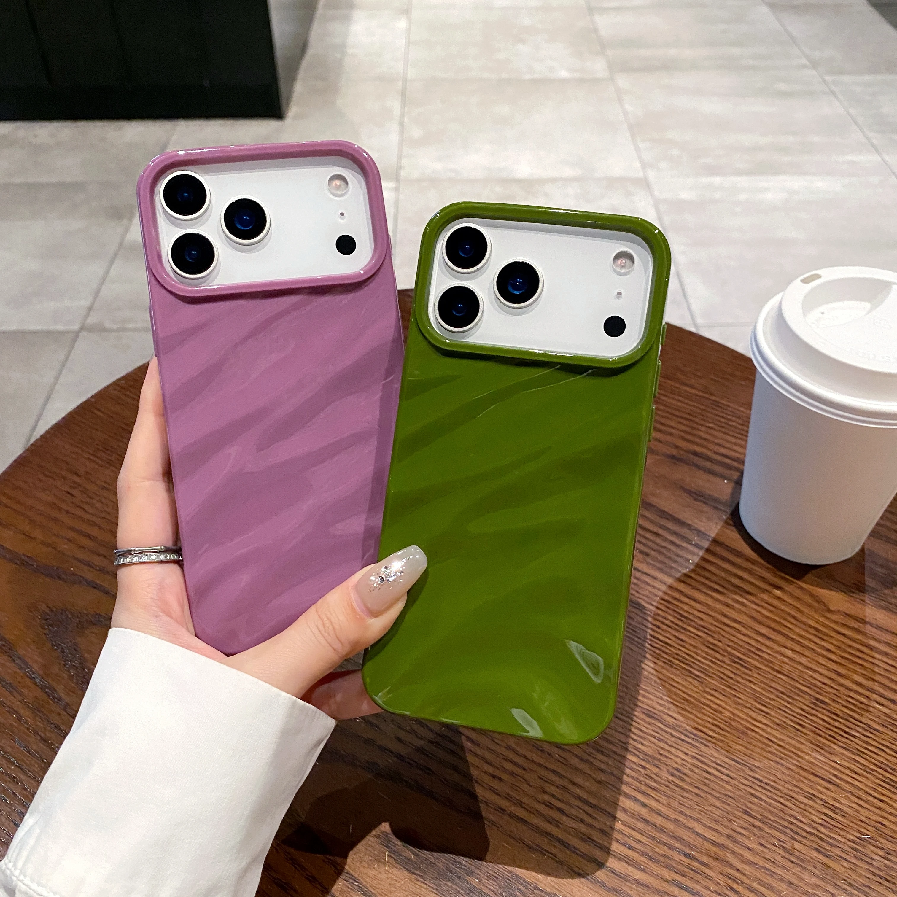 Silk Pattern Wavy Shockproof Phone Case - Soft Protective Back Cover