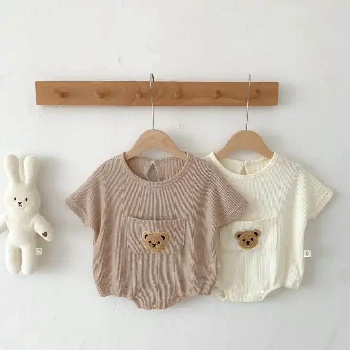 

2023 autumn New Boy Girl Baby Bear Short Sleeve Bodysuit Infant Cute Cartoon bear Toddler Cotton Romper