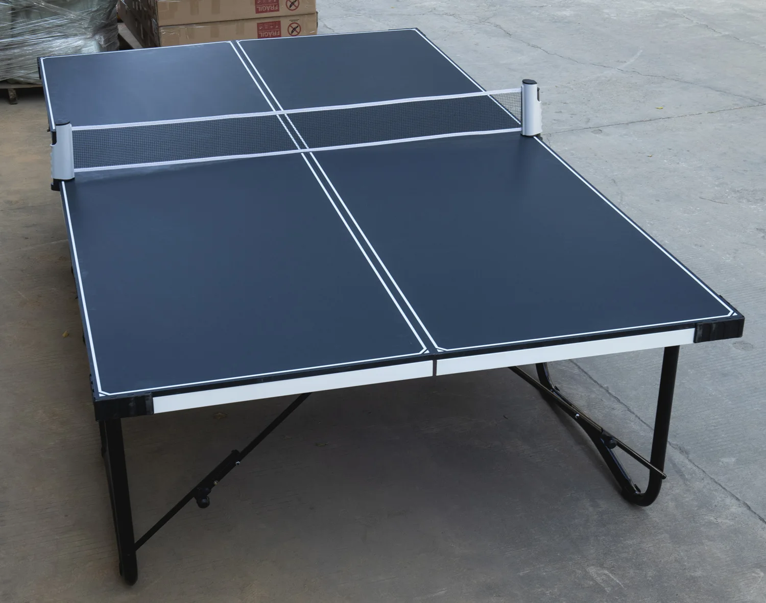 La Chine Tableau pliable de ping-pong & Tableau de ping-pong de concurrence  usines