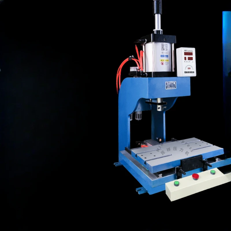 

Pneumatic press C-type four guide packaging gift box punching and cutting desktop stamping machine toy assembly
