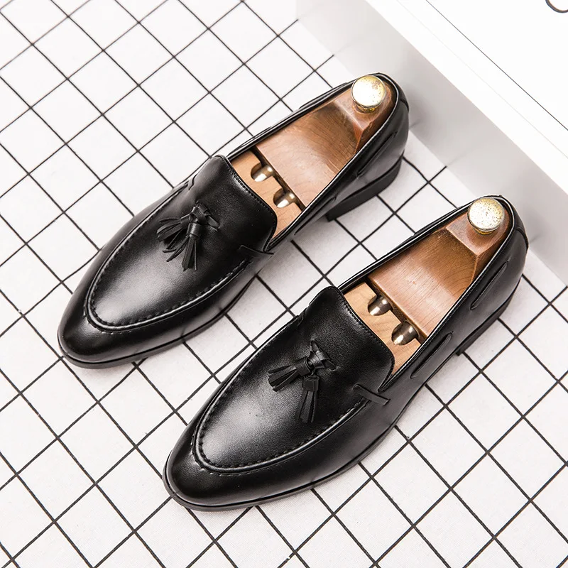 Party Shoes Men Classic Italian Shoes Men Formal Evening Dress Loafers Luxury Elegant Men Shoes Leather Sepatu Slip On Pria Buty images - 6