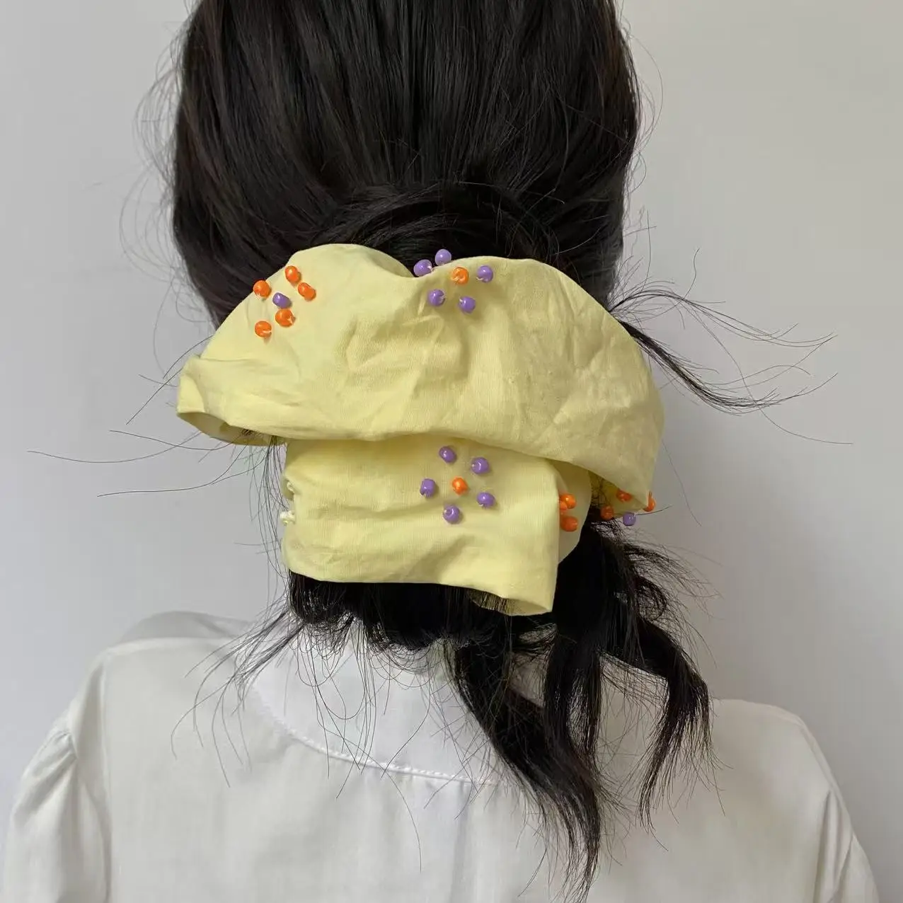 1PC Yellow Beaded Scrunchie, Colorful Pearl - Decorated Hair Tie, Chic Hair Accessory for Women, Perfect for Stylish Updos