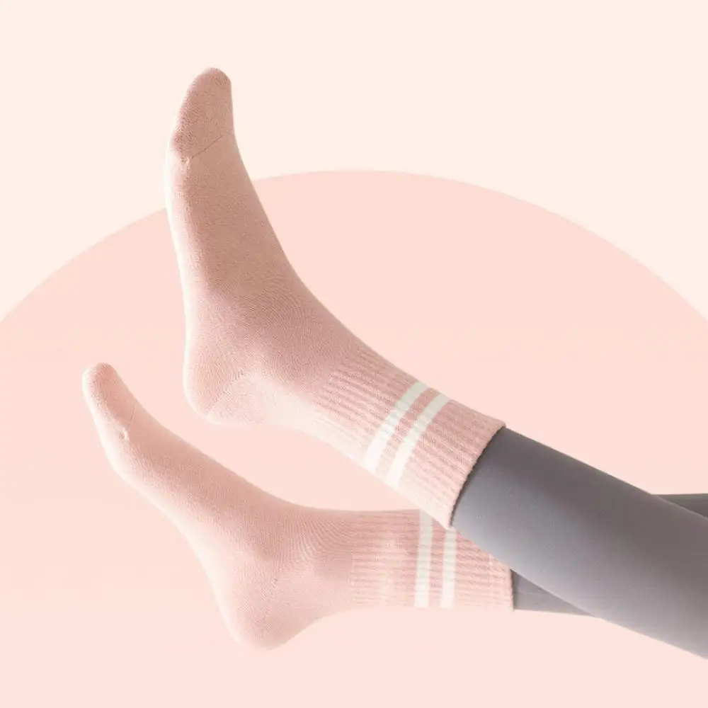 Yoga Socks Cotton Mid-tube Bottom Professional Silicone Non-slip Indoor Fitness Socks gym Floor Soft Dance Pilates Sports Socks
