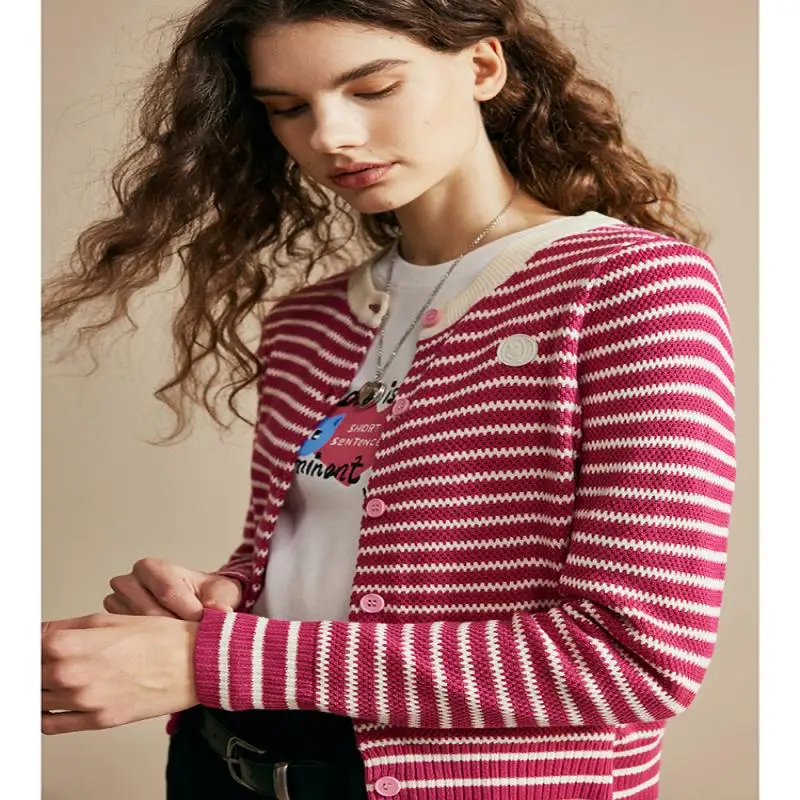 Cream Strawberry Design Fashion All-Match Age-Reducing Striped Cardigan 2024 Winter New Tight Knit Free Shipping