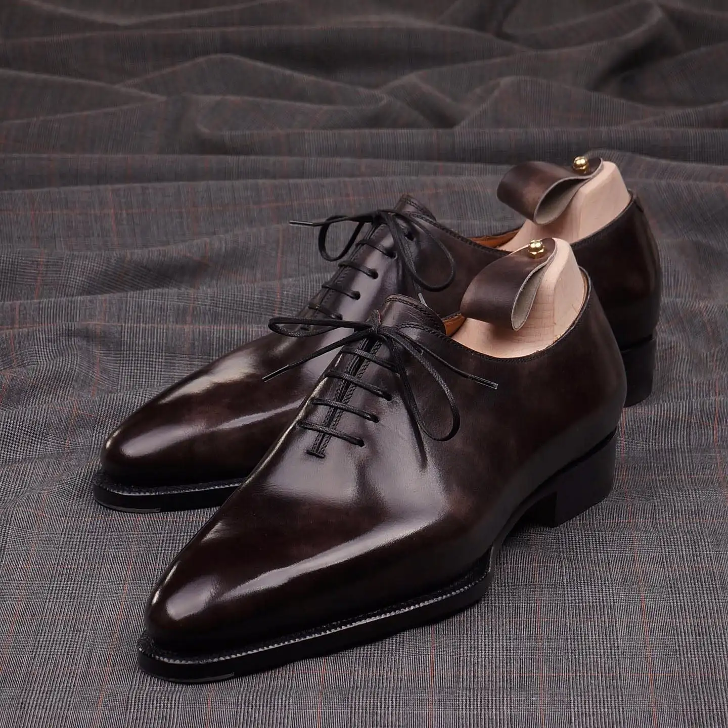 

Steel Museum Calf Whole-cut Oxfords Shoes Leather for Men Men Leather Shoes Italian Shoes Men