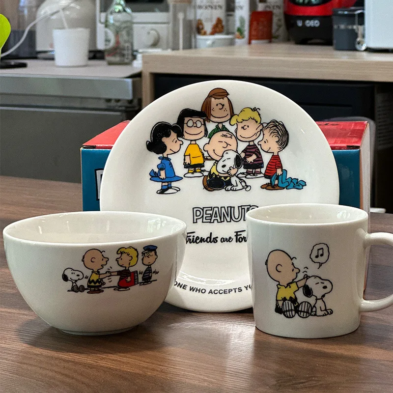 

Столовая посуда Snoopy для одного человека, мультяшная кружка, Детская керамическая чашка, тарелка для воды, Подарочная коробка, кофейная чашка, оптовая продажа