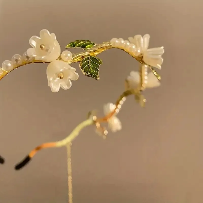 Elegant Pearl Flower Headband Alloy Wave Pearl Hair Hoop for Women Girls Beads Tassel Hair Band Cute Headwear Hair Accessories