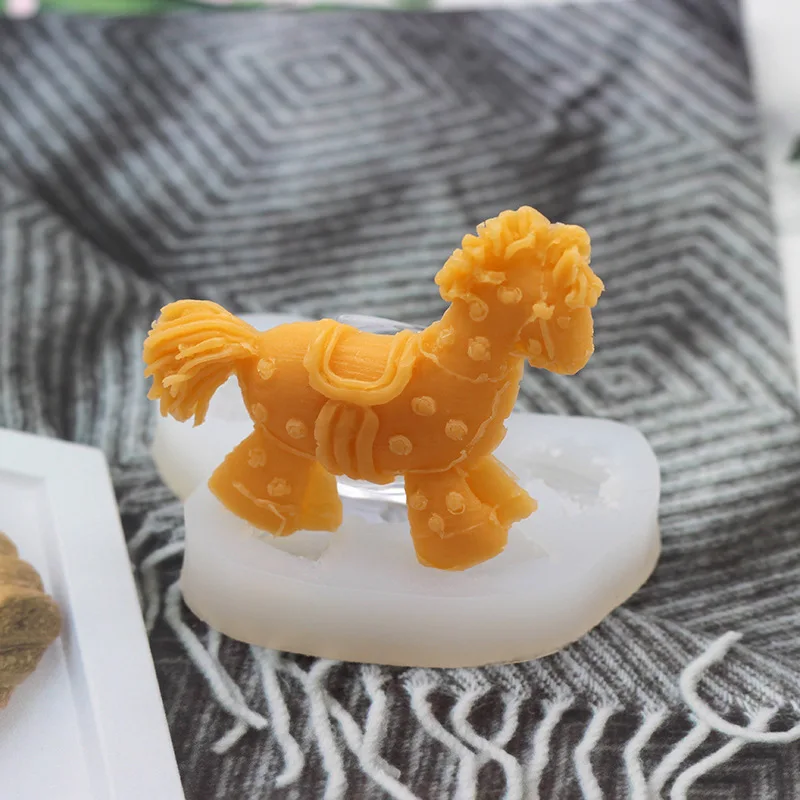 3D Trojan Horse Shape Soap Molds Aromatherapy Mold Handmade Tools for Perfume Soap Resin Craft Molds for Making