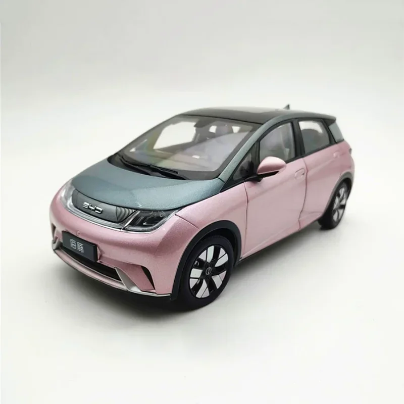 1:18 BYD Dolphin EV Alloy New Energy Sources Simulation Car