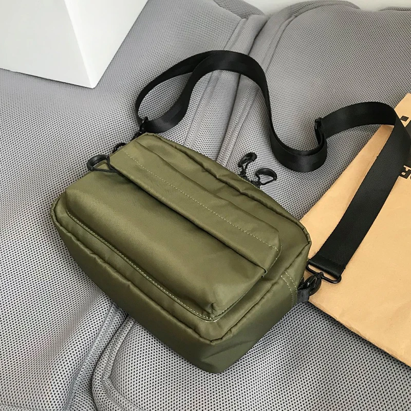 1 fashionable men's campus square crossbody bag, shoulder bag, very suitable for daily use