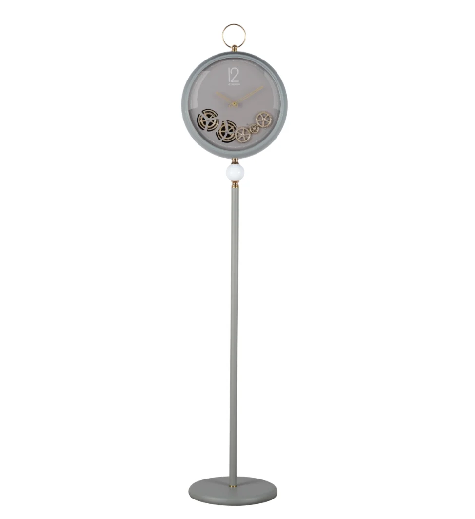 Light Luxury Vintage Style Metal Rotating Gear Floor Clock Antique Design for Living Room Dining Room Decoration