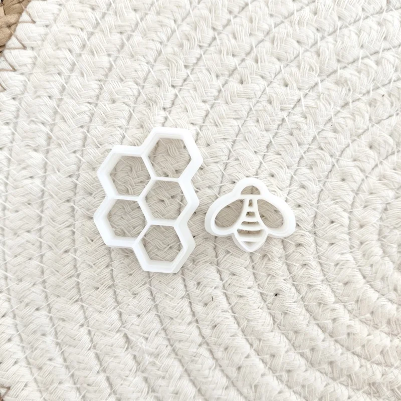 Bee Honeycomb Cookie Cutter Insect Honeybee Pattern Fondant Biscuit Embosser Mold Gingerbread Craft Fondant Cake Decorating Tool