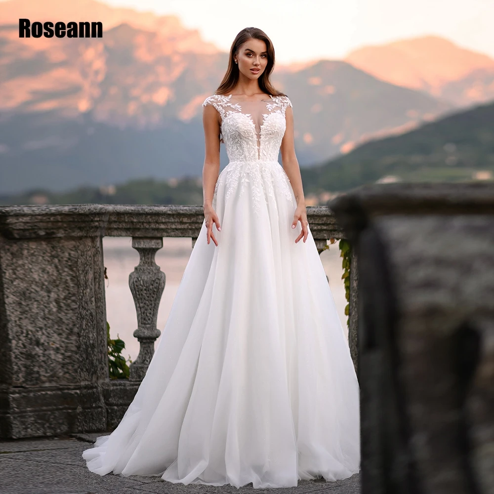 

Classic Ivory Tulle Wedding Dresses Scoop Neck Cup Sleeves Applique Elegant Button Back Bride Dresses Court Train Bridal Dress