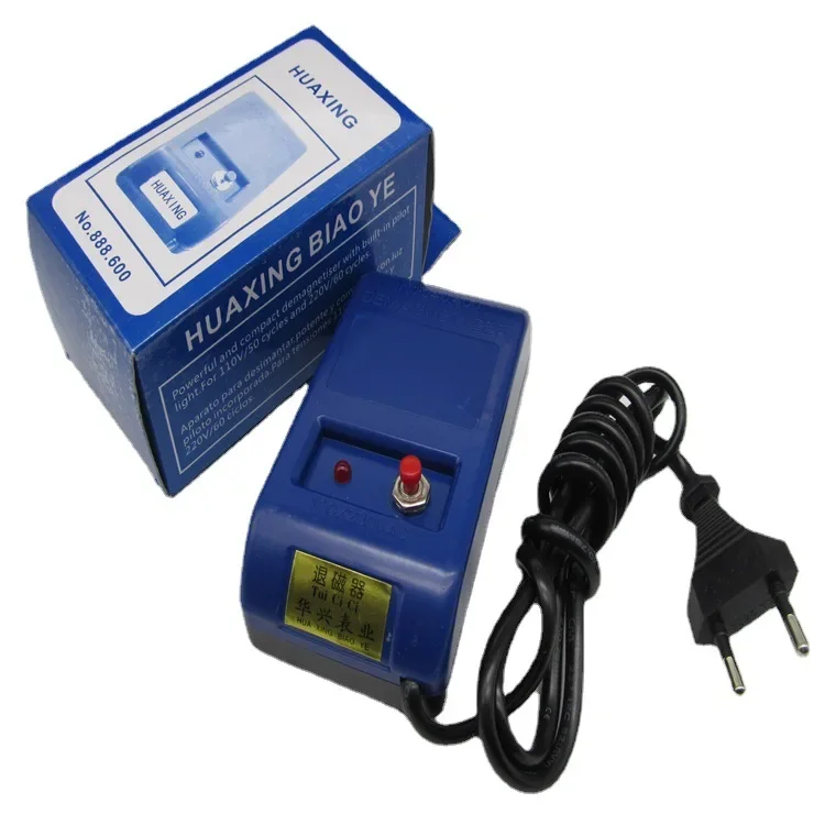 Professional Watch Demagnetizer Tool voor Quartz Horloge Reparatie - Minimalistisch Ontwerp, 15 x 5.8 x 3.1 cm