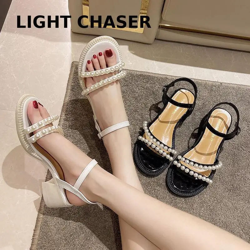 Summer Pearl Sandals Women's 2022 New Medium Thick Heel Fashion Women's High Heels Low Heel Casual Women's Shoes Beach Sandals