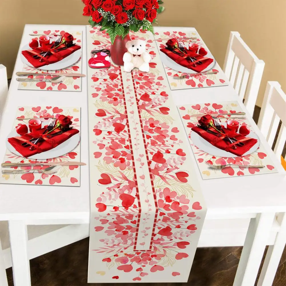 

Romantic Table Decor Valentine's Day Placemat Set Romantic Heart Print Non-slip Dining Table Mats Coasters for Bowls Coffee Cups