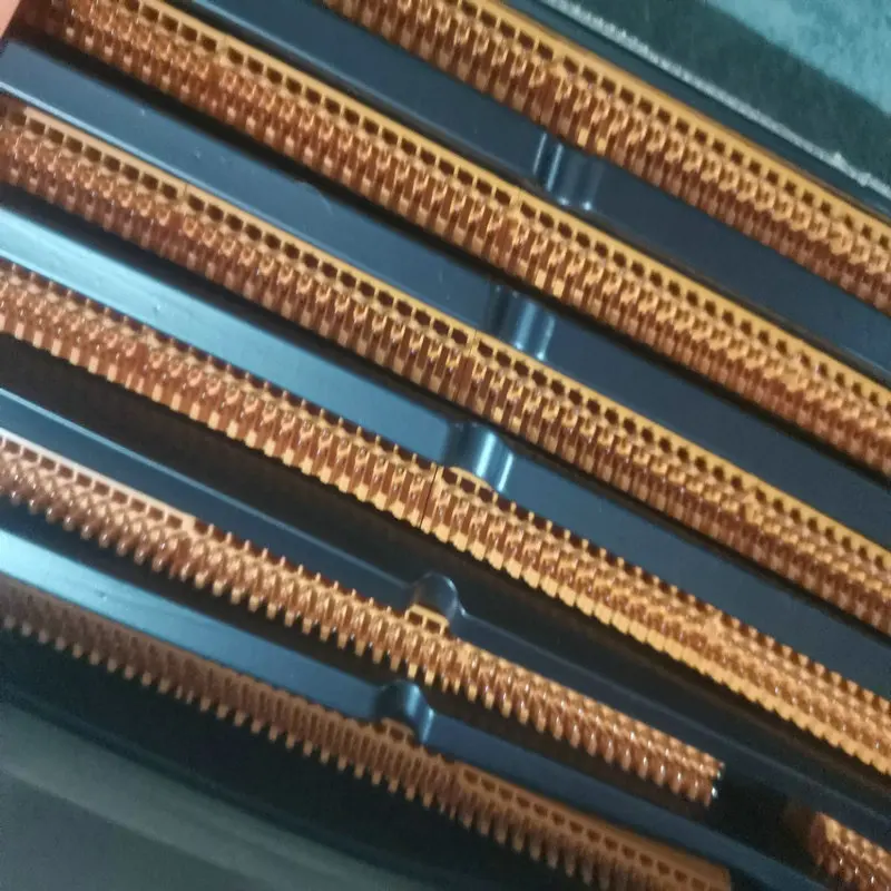 

Оригинальный разъем Lear 1728910000