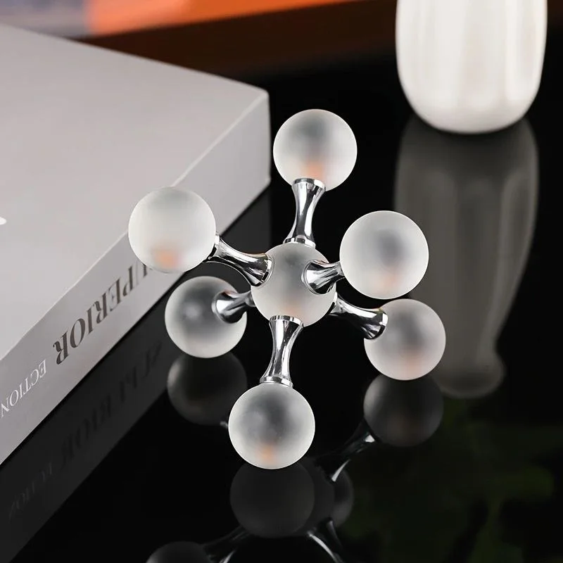 Minimalist Molecular Crystal Ornaments 3