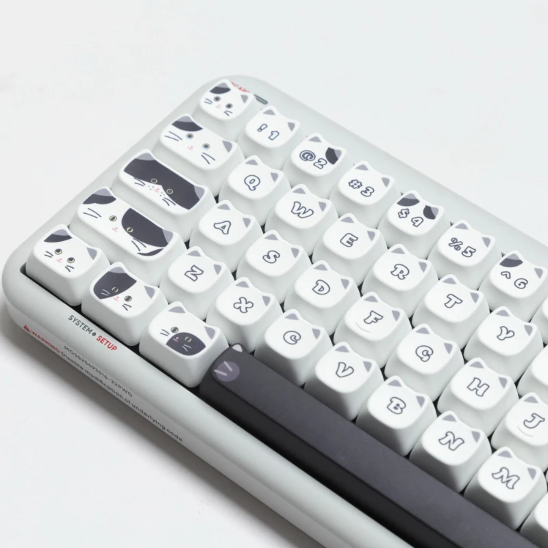 Kawaii Black White Themed Kitten Mao Profile Keycaps (134 Keys)