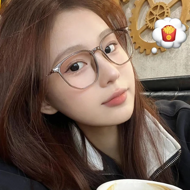 

2024 New Vintage Square Frame Oversized Anti Blue Light Glasses Office Read Girls Anti Radiation Video Gaming Eyewear Goggles