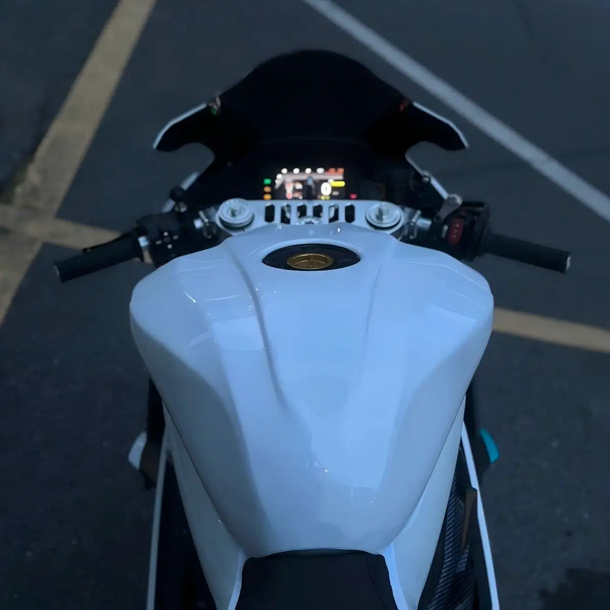 CFMOTO 675SR 개조 연료 탱크 커버 분리형 높이 조절 연료 탱크 쉘 풀랩 연료 탱크 보호대 액세서리