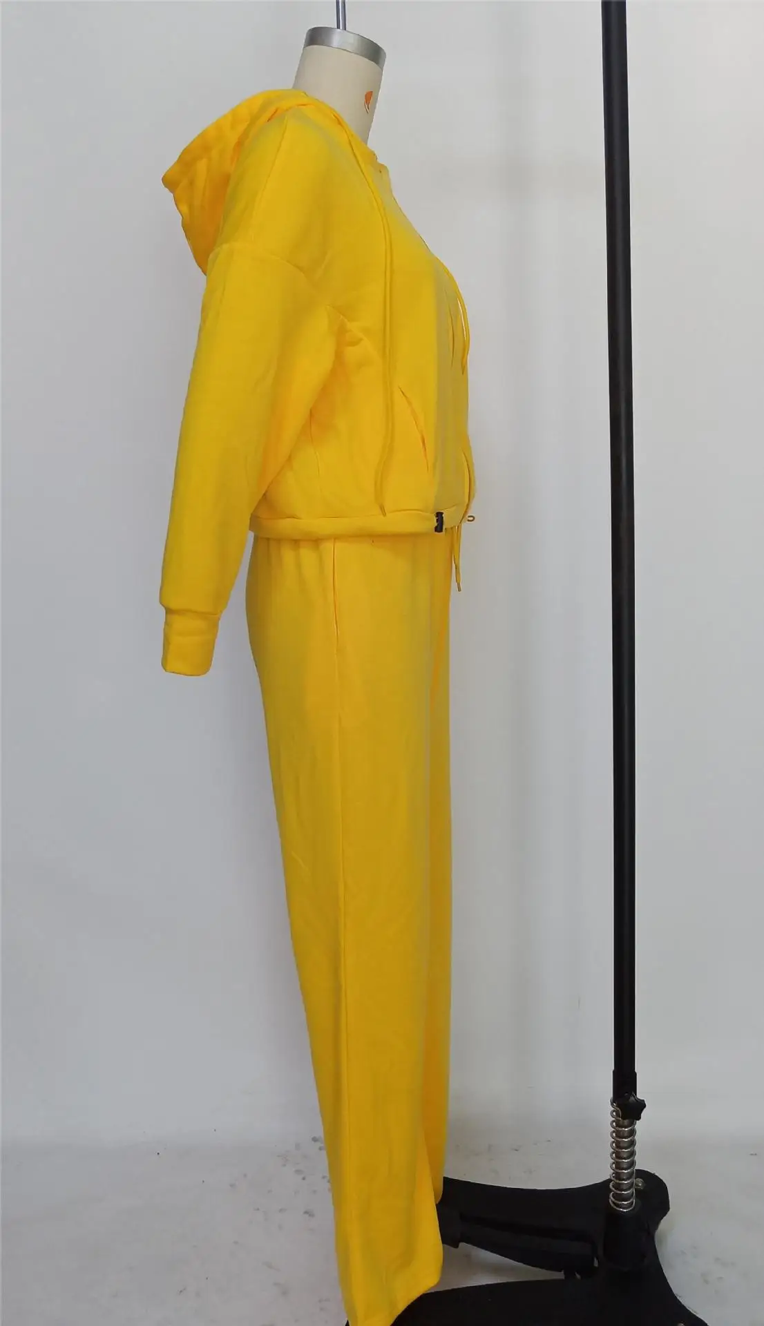 Fashion Women's Two-Piece Hooded Long-Sleeved Top And Bell-Bottom Pants Sports Suit Fall Solid Color Lady Jogging 2-Piece Set