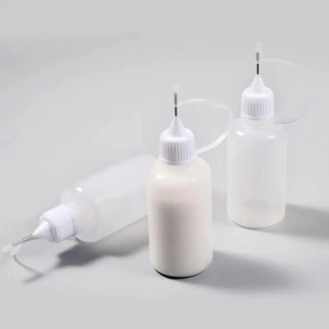 Glue Applicator Plastic Squeeze Bottle 2