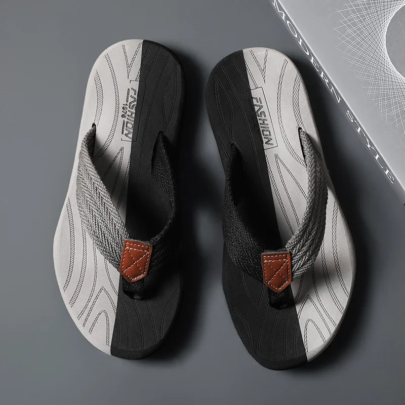 2026 High Quality New Brand Men Flip Flops Summer Beach Flip Flops for Men Fashion Breathable Casual Men Beach Slippers