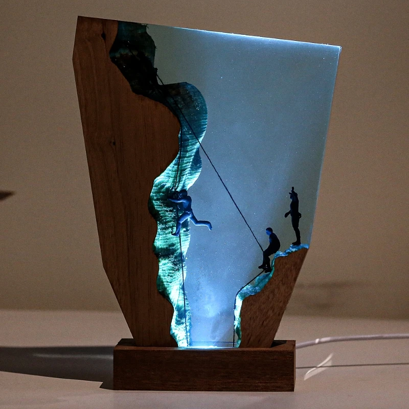 Seabed World Organism Resin Table Light Creactive Art Decoration Lamp Diving Cave ExplorationTheme Night Light USB Charge
