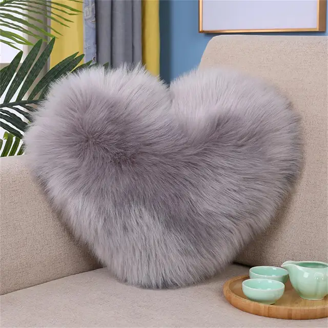 Heart Shaped Sofa Cushion Soft Plush Pillow Cushion Decorative Thick Shaggy Fluffy Sofa Pillow Doll Home Decor