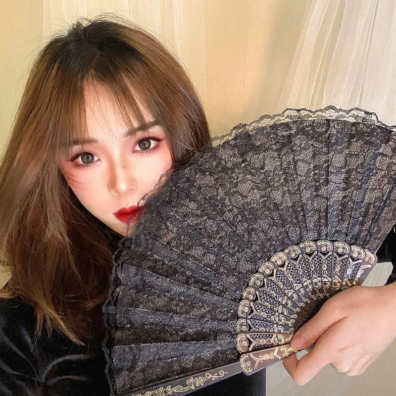 Folding Fan Hand Fan Fashion Wedding White Lace Folding Fan Plastic Wedding Cosplay Party Home Decorative Fan Ancient Bride Hand Decoration