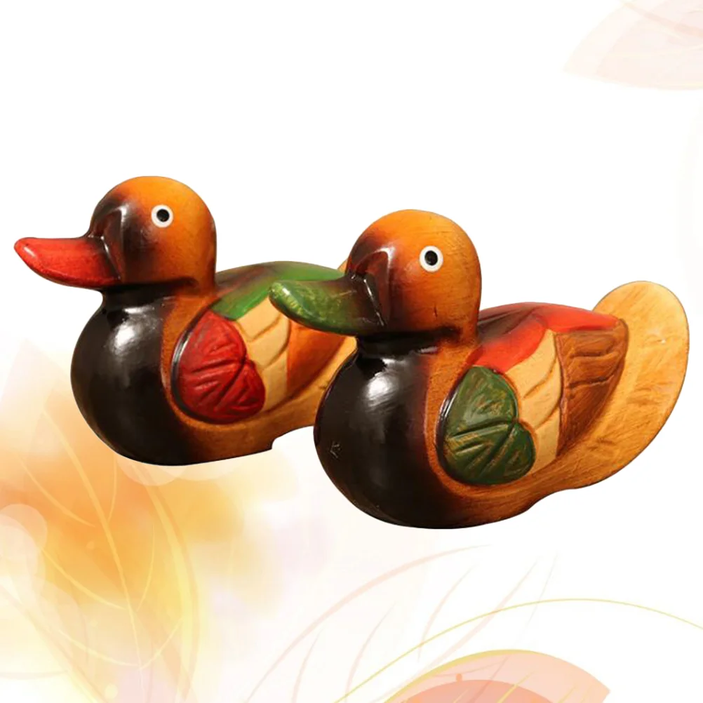 

2pcs Wooden Ducks Statue Wood The Gift Statue The Gift Yuan Yang Love Birds Figurine Hand Carved Figures Love