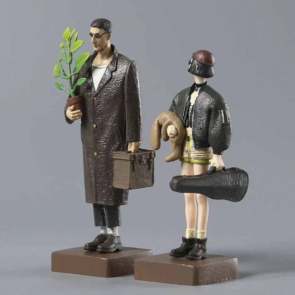 【輸入品】映画 L E O N　フィギュア　レオン＆マチルダ　箱あり オブジェ 輸入品】映画 L E O N フィギュア レオン＆マチルダ 箱あり