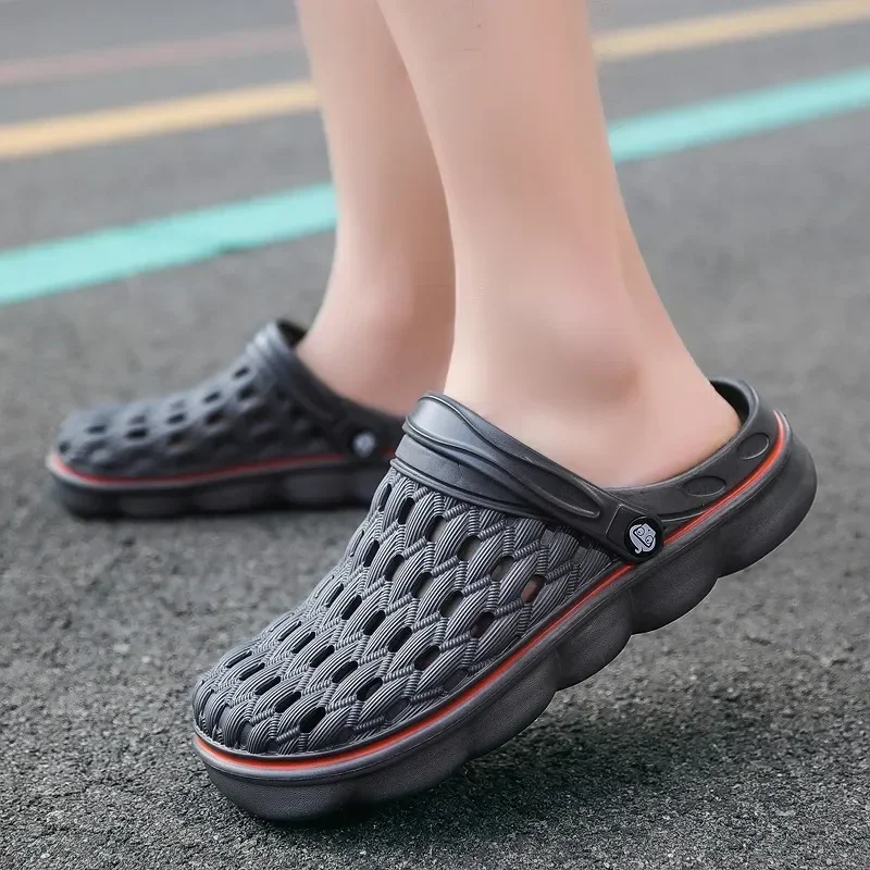 2024 Men's Sandals Women's Outdoor Beach Wading Slippers for Men Garden Home Clogs Women's Sandals Summer Hiking Sandals Men 3